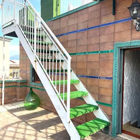 Couette-café Mira Mare 4*