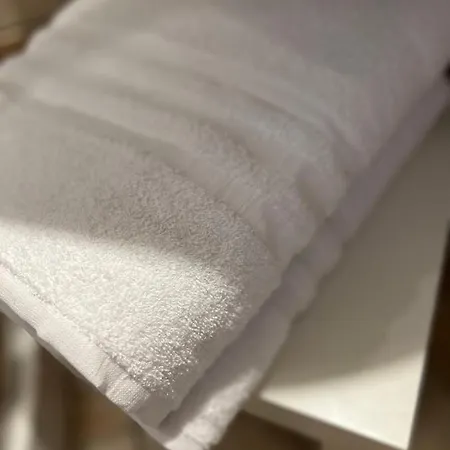 ベッド・アンド・ブレックファスト Mira Mare 4*